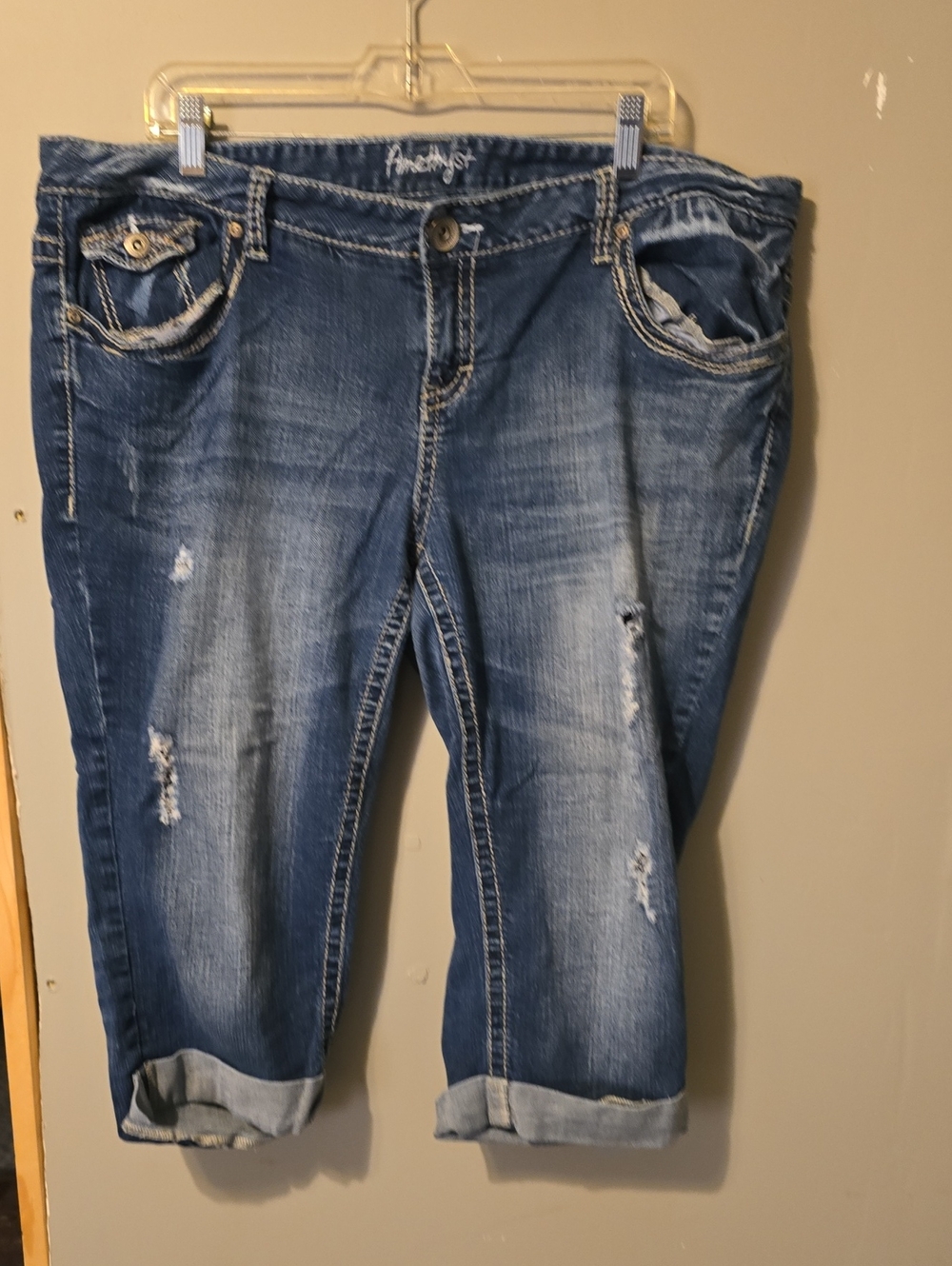 Amethyst Jeans Distressed Rolled-Cuff Cropped Blue Jeans